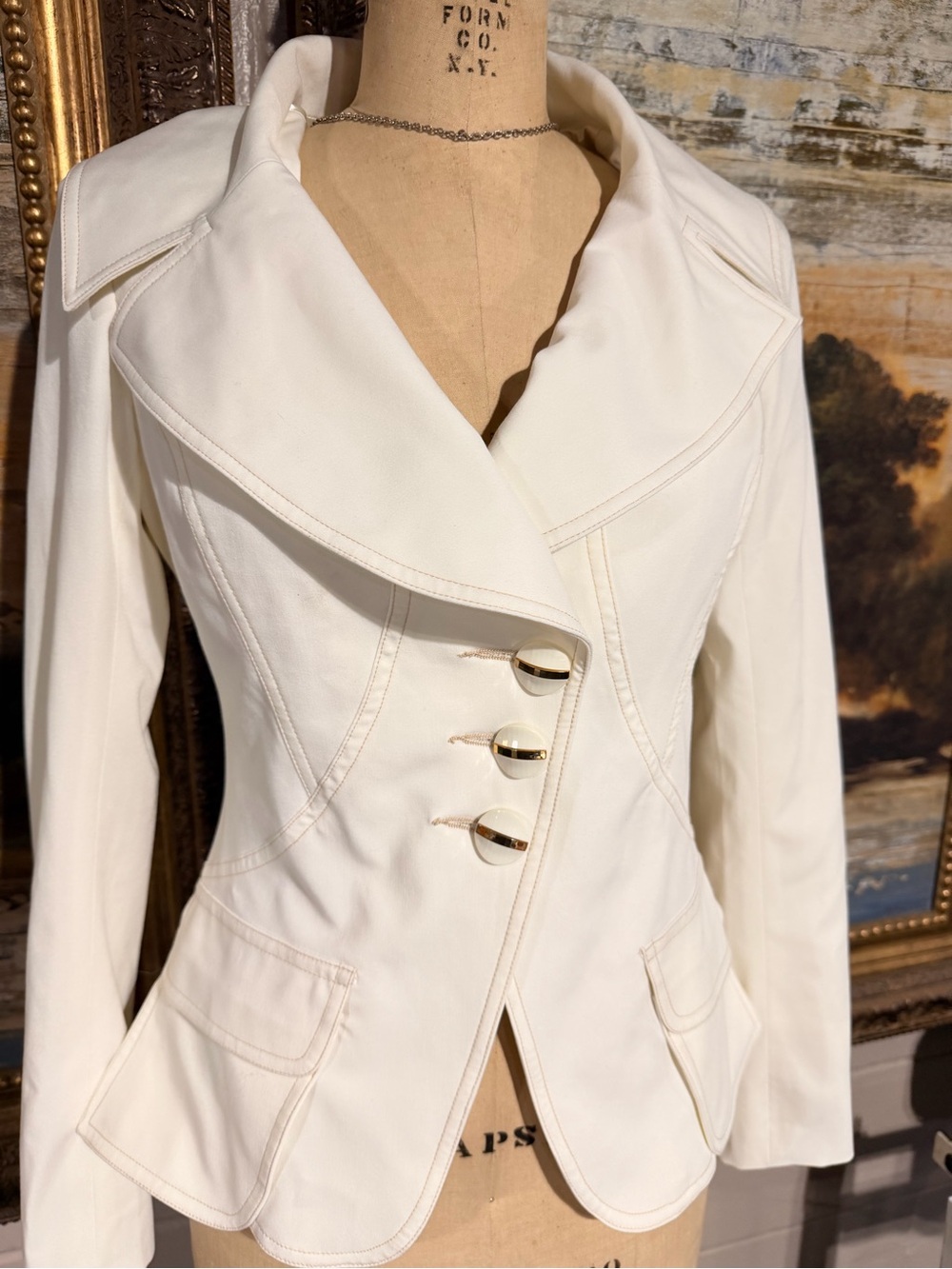 Cache Cream Tailored Button Blazer